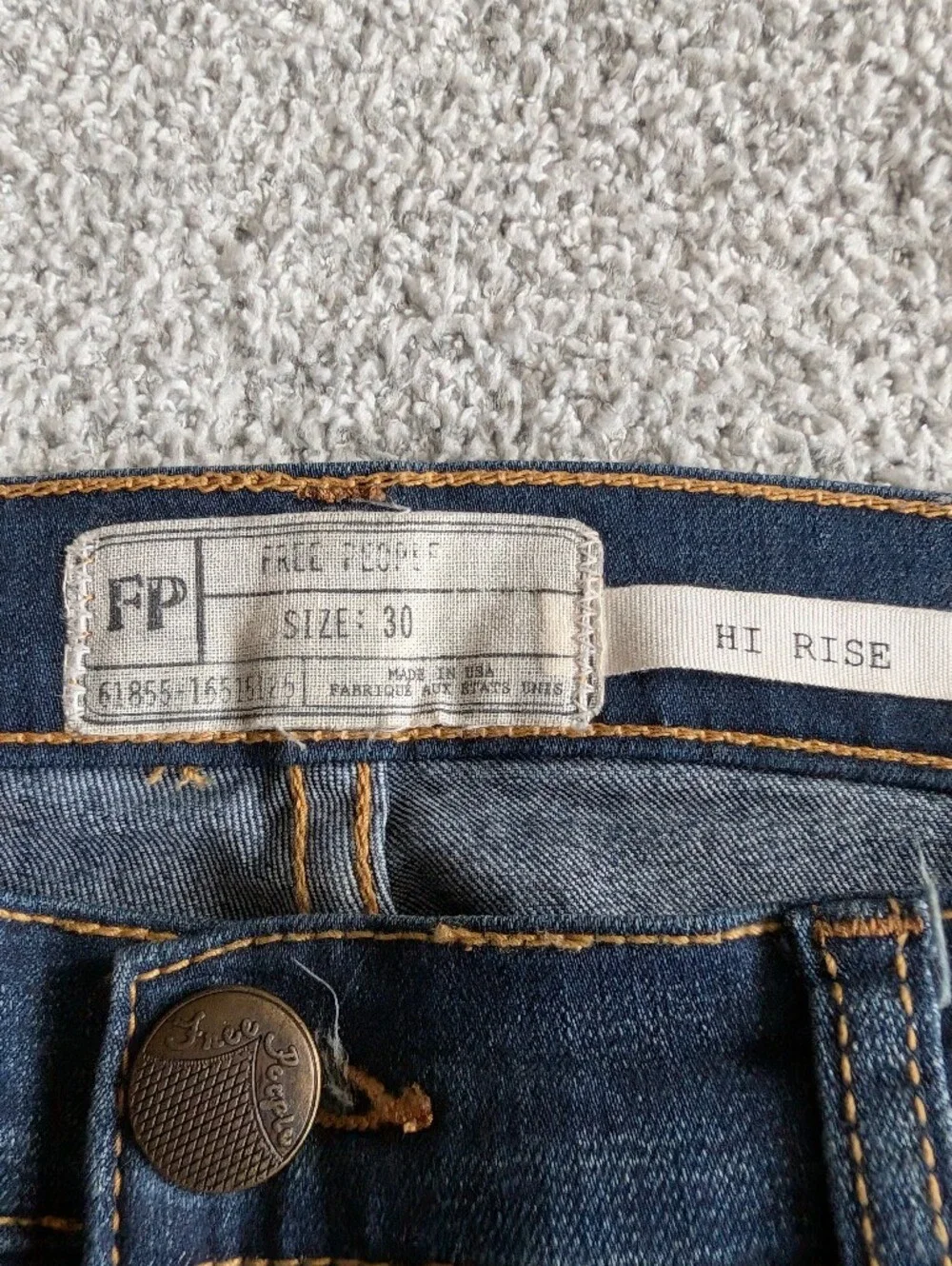 🌼B2G1🌼 Free People Dark Indigo Straight Leg Jeans NWOT